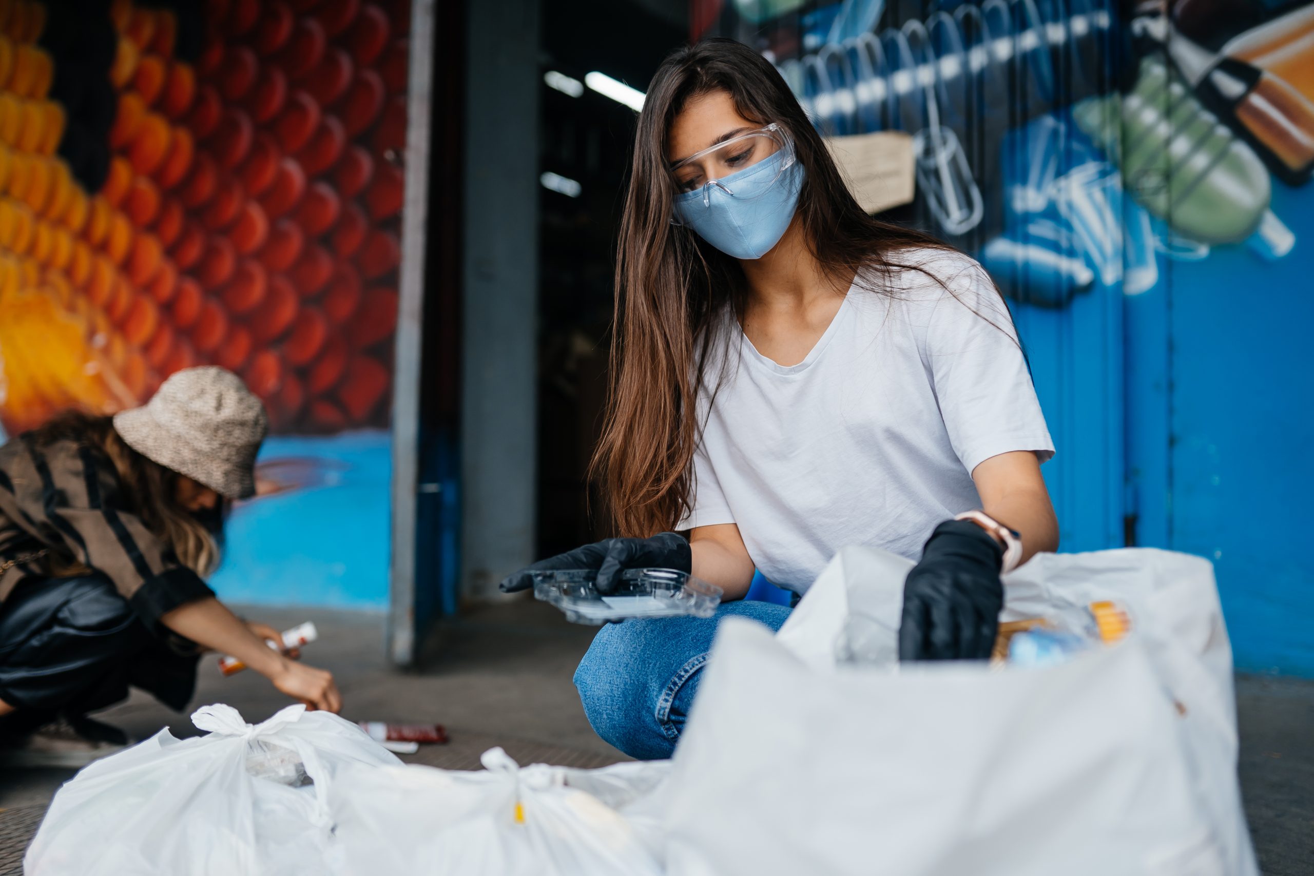 Garbage Bin Sanitizing: Stop Odors Before They Start